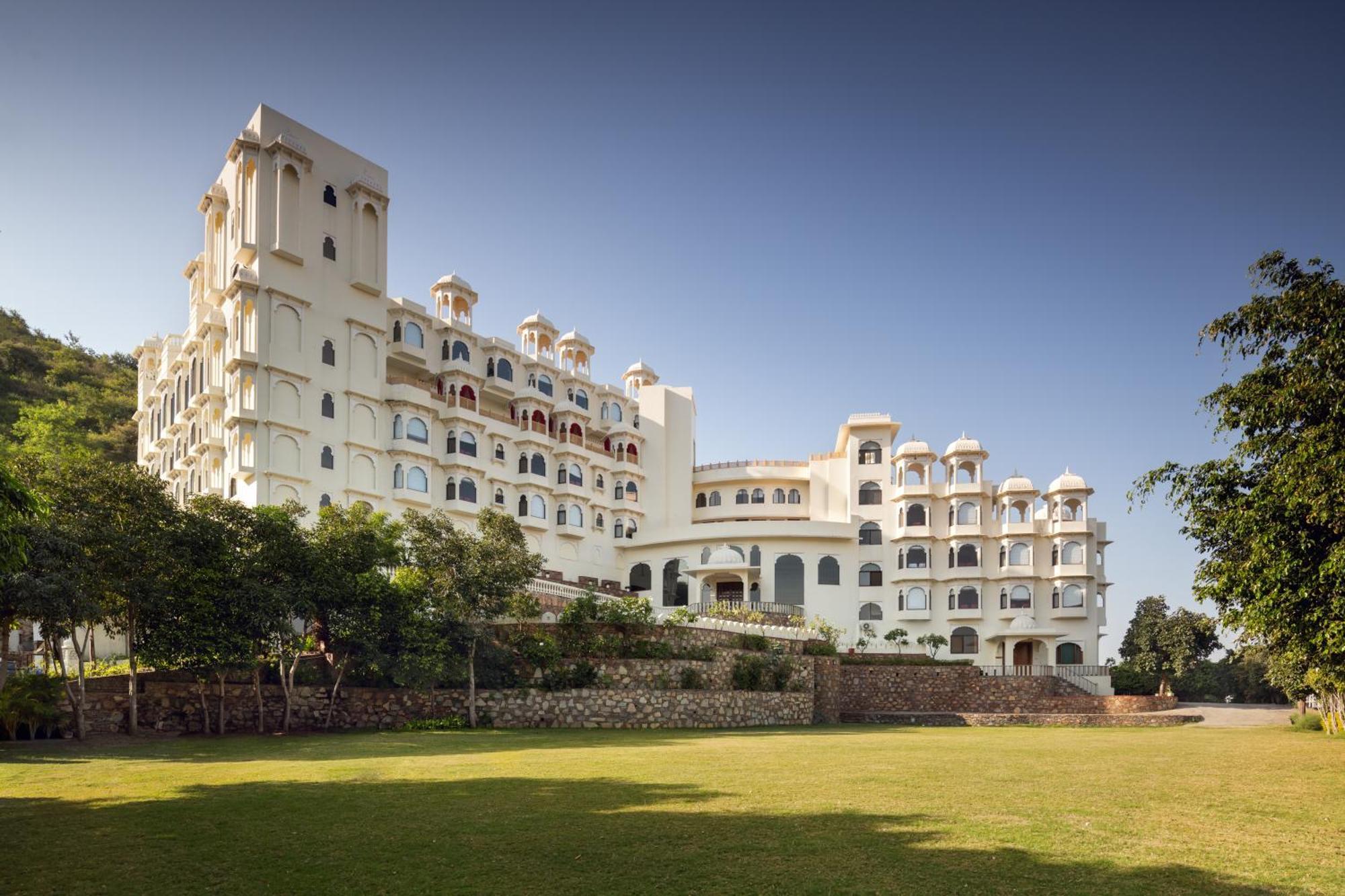 Bhairavgarh Palace Udaipur Exterior foto